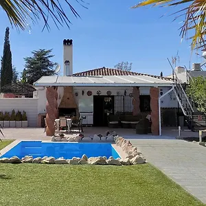 https://villa-capricho-de-luna.es-andalucia.com