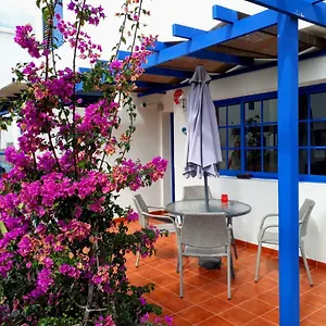 https://villa-daniela-playa-blanca-lanzarote.in-canary-islands.com